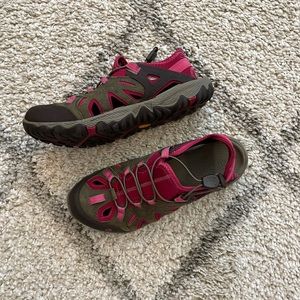 Merrell Women's All Out Blaze Sieve Water Shoe, Boulder/Fuchsia, 11 M